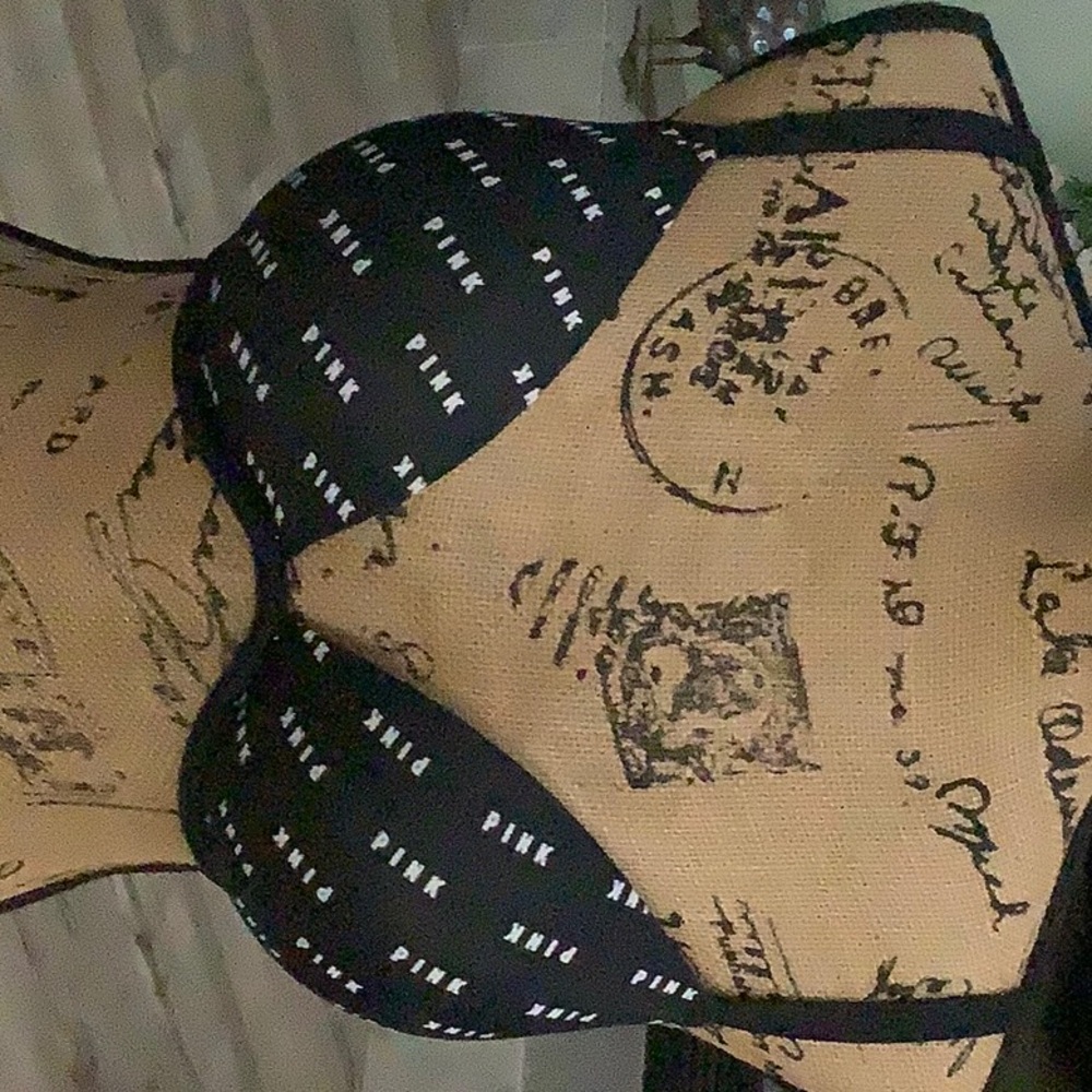 PINK Victoria's Secret Black and Gray Bra